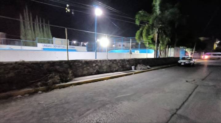 Lesionan a balazos a un joven en la colonia Juan Morales