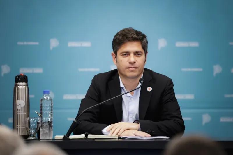 Kicillof abrió negociaciones para asegurar la gobernabilidad en 2026