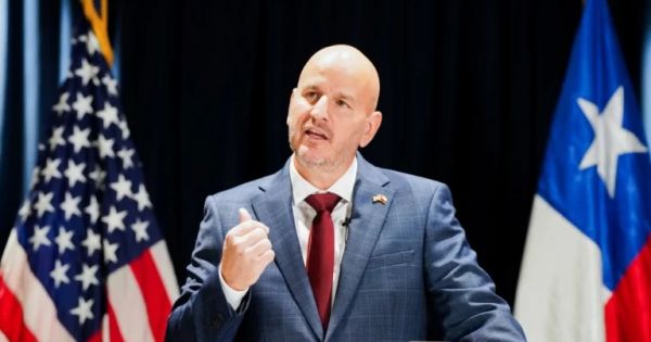 Nuevo embajador de EE UU en Chile aborda el enfoque ambiental de Washington