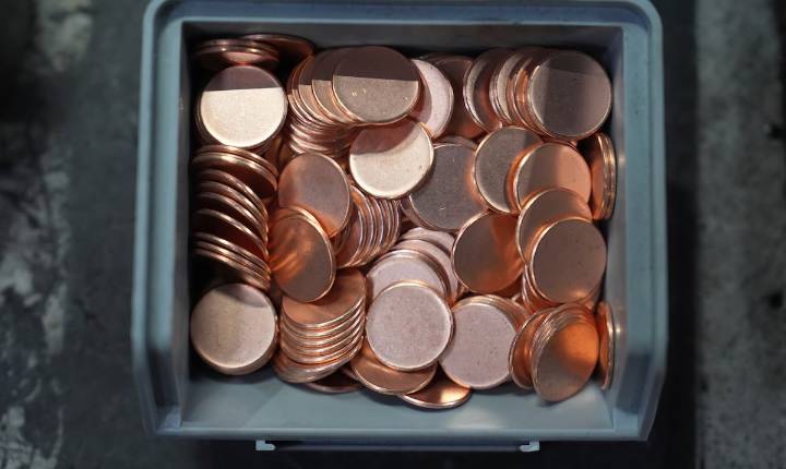 FOTOS: Así se acuñaron los últimos chavitos prietos