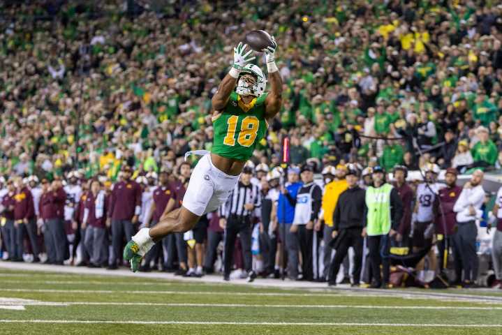 Oregon tight end Kenyon Sadiq returns with career night in win vs Minnesota