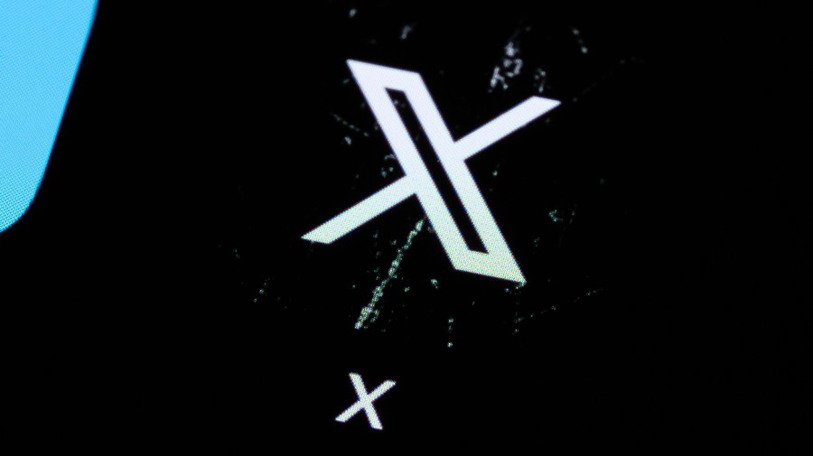 X users face early-morning outage