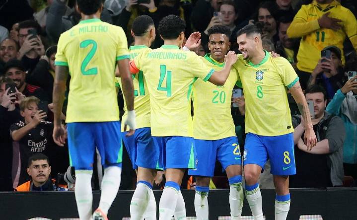 Brasil triunfa en Inglaterra frente Senegal con gran actuación de Estevao