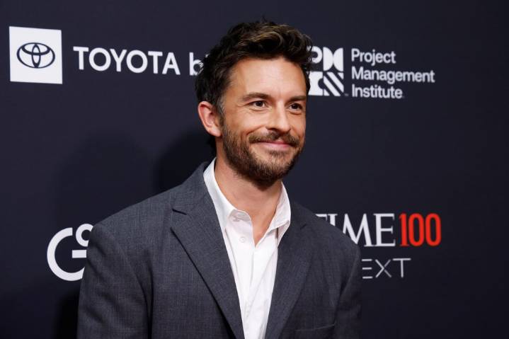 ‘Wicked’ Cast Celebrates Jonathan Bailey Being Named Sexiest Man Alive: ‘Look at Those Abs’