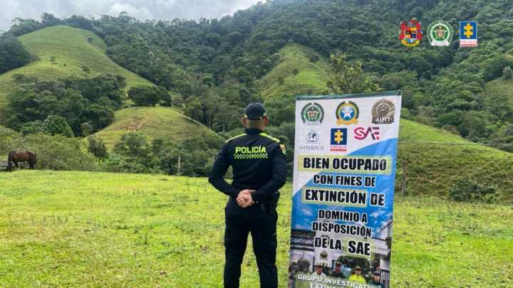 Fiscalía ocupa bienes por más de $11.500 millones vinculados a las disidencias Jaime Martínez y Carlos Patiño