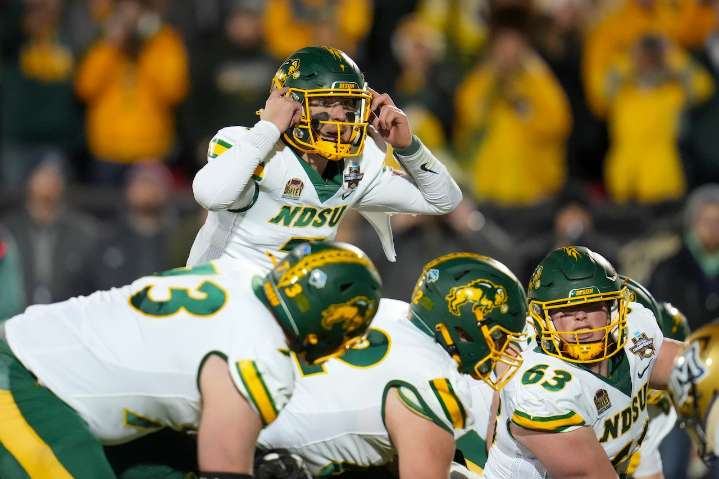 Where to watch North Dakota State Bison vs St. Thomas-Minnesota college football streaming live on demand without cable today; Kickoff time, TV channel, live stream details