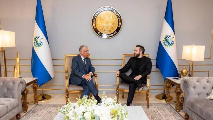 ¿De qué hablaron Salinas Pliego y Bukele? Así fue su encuentro en El Salvador
