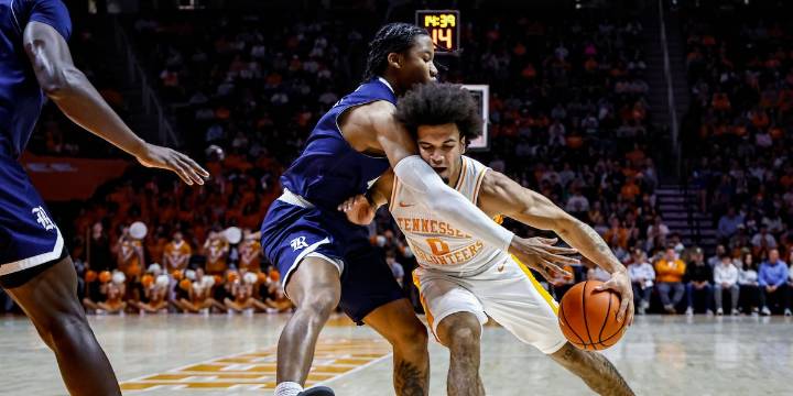 #20 Tennessee takes down Rice to improve to 4