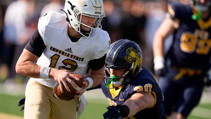 How Oklahoma college football teams fared in Week 10