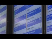 Flight delays, cancelations continue amid talks to reopen government