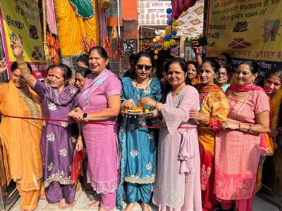 श्री हनुमंत धाम में धूमधाम के साथ माता तुलसा का विवाह शालिग्राम के साथ कराया