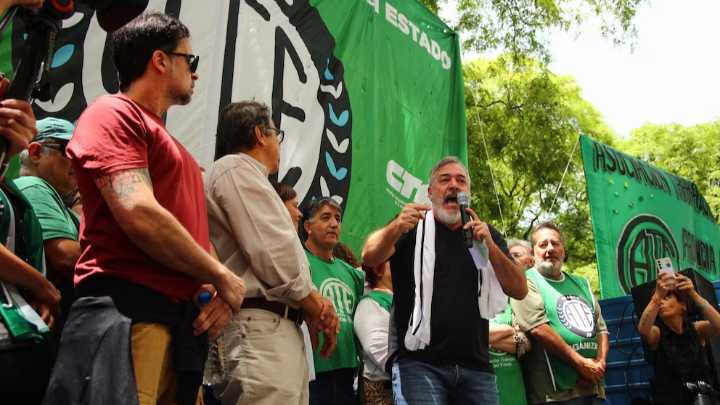 El Gobierno nacional descontará el día a estatales que adhieran al paro de ATE