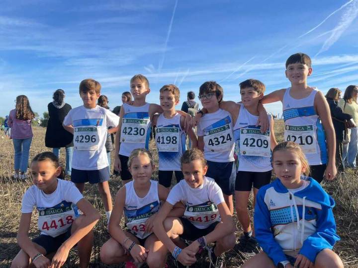 Tomares brilla en el XLIII Cross Internacional de Itálica