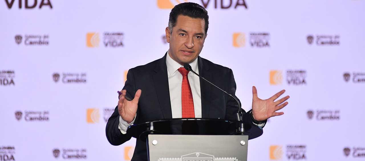 Secretario de Transparencia, Andrés Idárraga, ministro de Justicia encargado