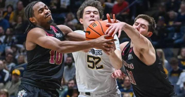 COLUMN: Recruited as a key to WVU's offense, Treysen Eaglestaff's slump will end