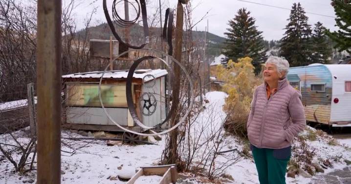 Helena artist to give art in exchange for donations to charity