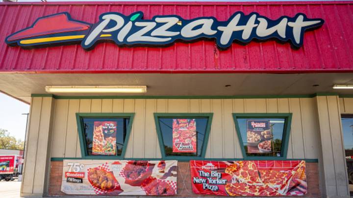 Yum Brands to review strategic options for Pizza Hut, including a sale
