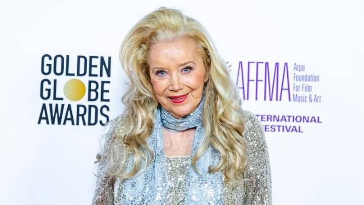 Sally Kirkland, stage and screen star who earned an Oscar nomination in ‘Anna,’ dead at 84