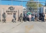 Navajas, vapeadores, pastillas y hasta gas lacrimógeno aseguran en Conalep Parral