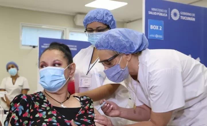 La variante “Frankenstein” del Covid llegó a la Argentina: cuál es el riesgo