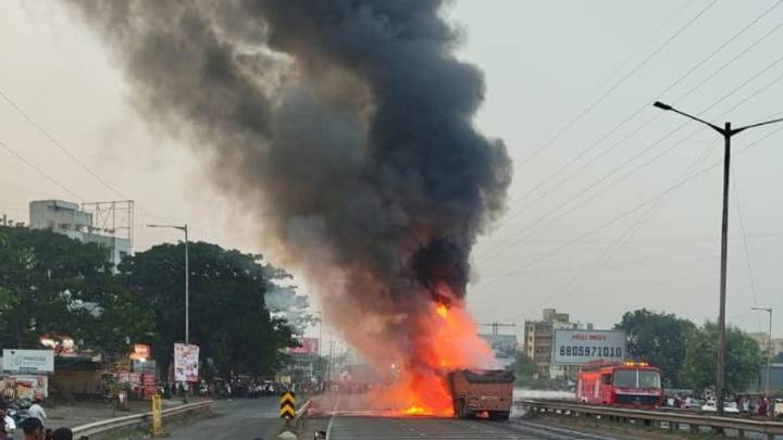Pune: At least 8 charred to death after two collide and burst into flames
