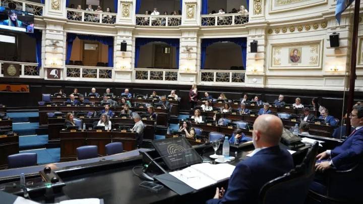 La Legislatura sancionó el Presupuesto y la ley Impositiva, pero postergó el endeudamiento