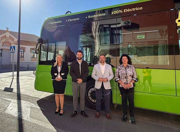 La Comunidad pone en servicio el primer autobús cien por cien eléctrico de Movibus en la ruta que une La Unión con Cartagena