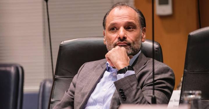 TDSB reverses controversial plan to cut music instructors