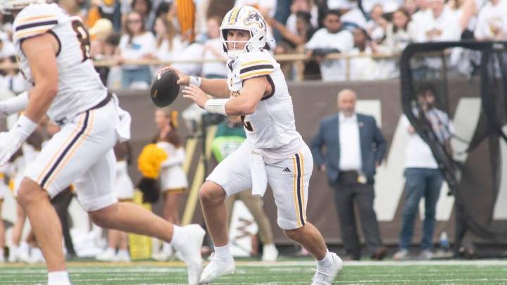 Northern Illinois vs. Western Michigan prediction, odds: Tuesday MACtion picks