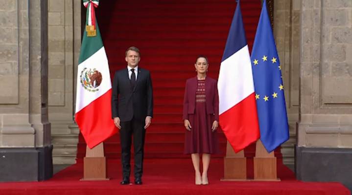 Sheinbaum recibe a Macron en Palacio Nacional