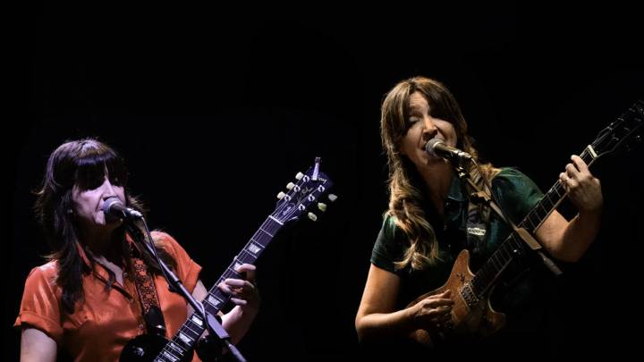 Crítica del concierto de Pauline en la Playa en Zaragoza: Canciones para tonificar el espíritu