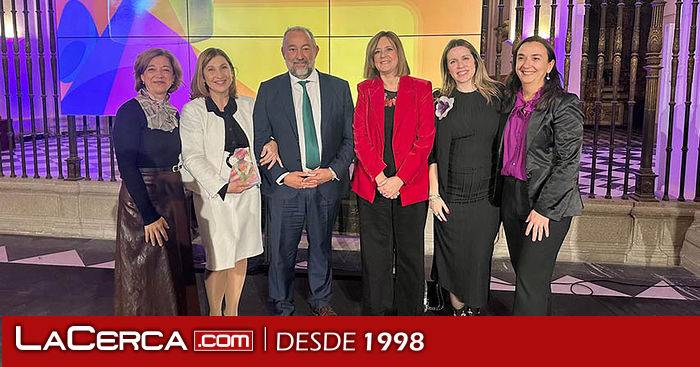 La UCLM recibe el premio Menina 2025 por su compromiso con la igualdad