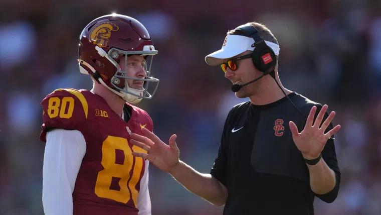 USC's QB Sam Huard tricks Northwestern with fake punt in No. 80 jersey