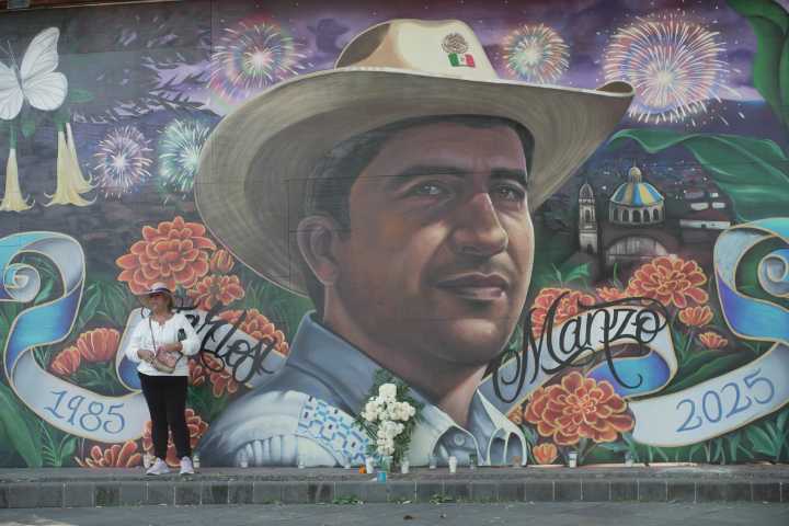 Sedena defiende protocolos para Carlos Manzo; Harfuch no descarta crimen político