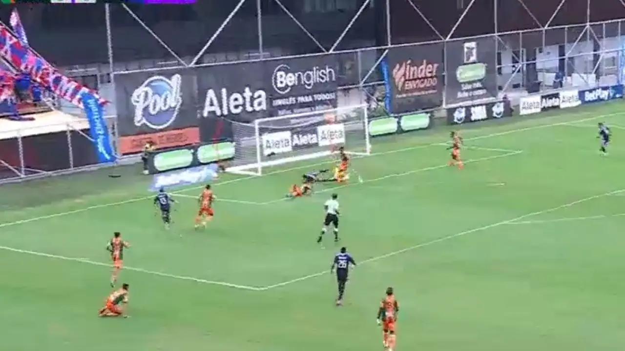 Jugada polémica en Envigado vs. Medellín por Copa BetPlay; ¿era penalti para el 'poderoso'?