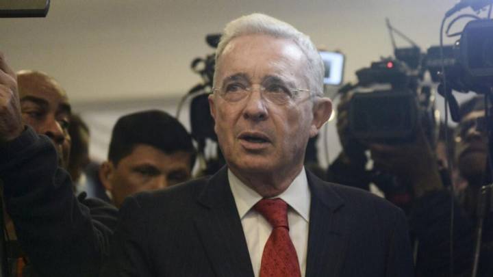 Condenan a 28 años de prisión a hermano del expresidente Álvaro Uribe por apoyar a paramilitares