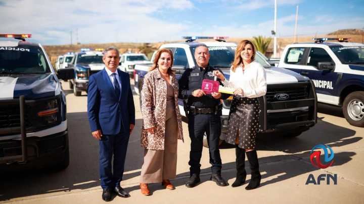 Gobierno estatal entregó 51 nuevas patrullas