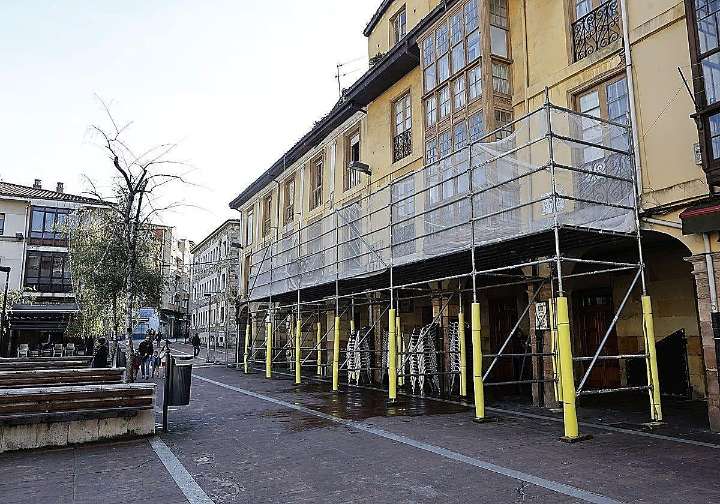 Las obras en Baldomero Iglesias, en pausa por el desalojo temporal del edificio anexo