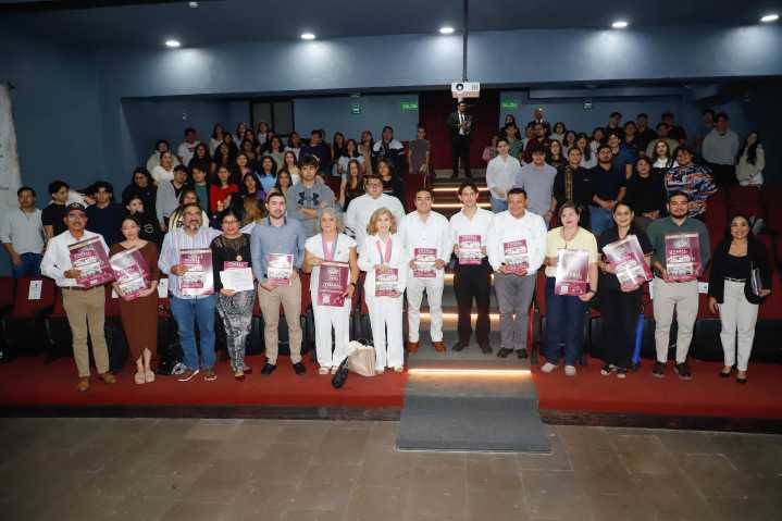 Congreso de Yucatán presenta nueva edición de la revista “Tsikbal” en la Universidad Humanitas