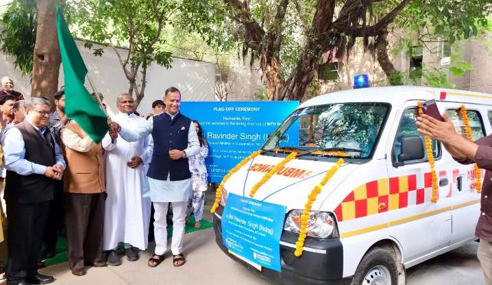 Jamia Co-op Bank launches ‘Humanity First’ Ambulance in Delhi