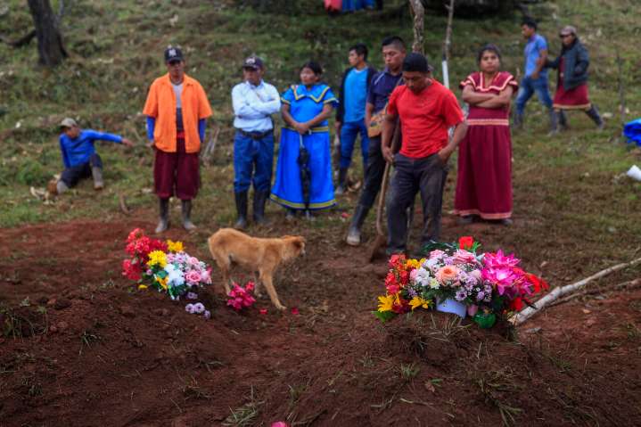 La muerte de dos niñas ahogadas recuerda el abandono de los pueblos indígenas en Panamá