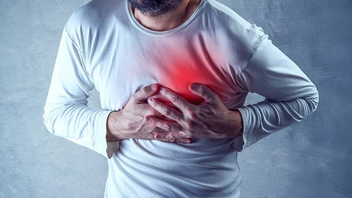 Uttar Pradesh: Doctor Collapses Due To Heart Attack, Dies On Spot In Hapur; Disturbing Video Surfaces