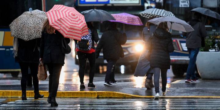 Vuelven las lluvias a la Ciudad de Buenos Aires y cuatro provincias estarán bajo alertas por tormentas y vientos