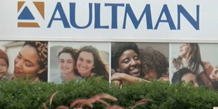 Stark County hospital back open after threat