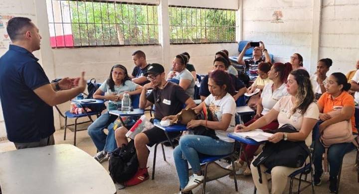 Corpamag fortalece procesos de educación ambiental y ecoturismo en la vereda Los Cocos Las acciones vienen adelantándose en colaboración con la Fundación Museo del Mar.
