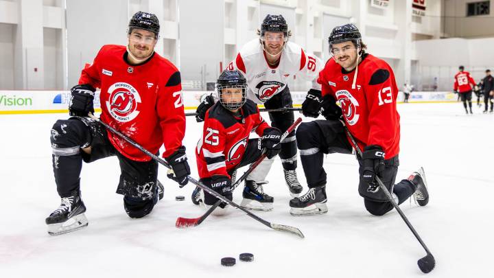 Devils spend day with young fan ahead of Hockey Fights Cancer Night 