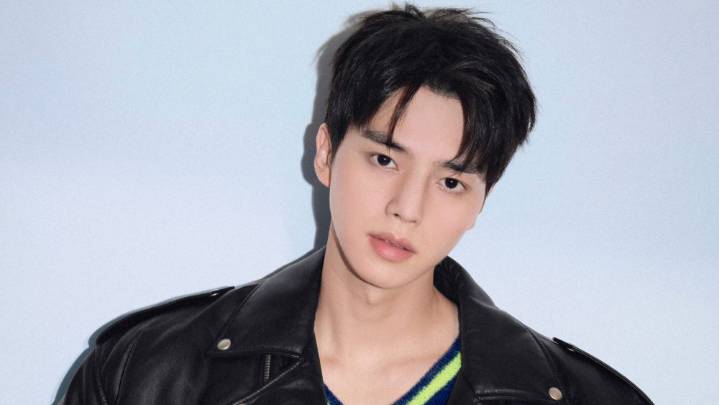 Loewe Announces South Korean Actor Song Kang as Brand Ambassador