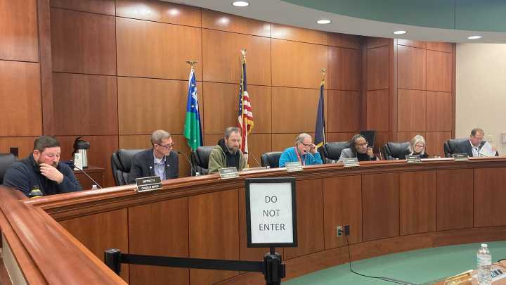 Council OKs tax hike in 2026 budget, setting up possible Davis veto