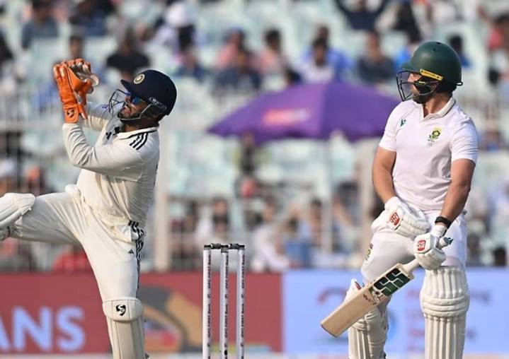 IND vs SA: Fans slam Eden Gardens pitch, call it 'dangerous' and unfit for Test cricket