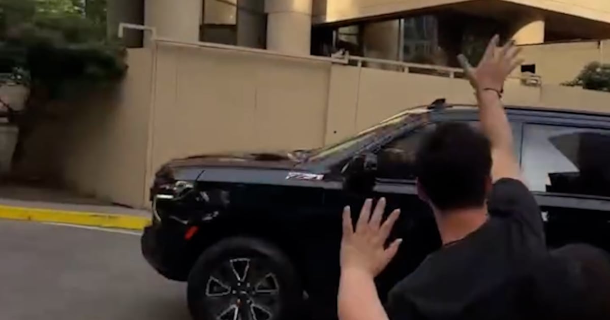 Oasis en Chile: así fue la llegada de Noel Gallagher a Santiago